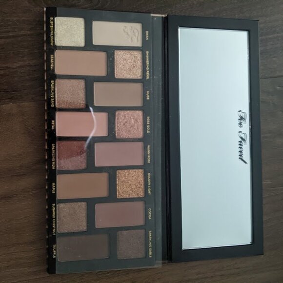 Too Faced - Born This Way The Natural Nudes Eye Shadow Palette - 16-pan - Picture 5 of 15